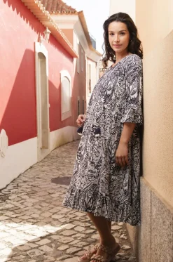 Aksharay Frill Sleeve Pleat Dress