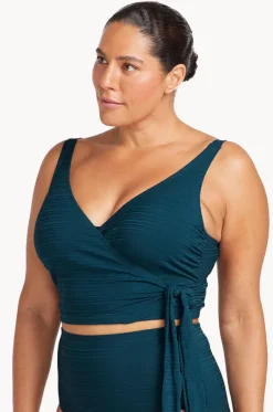 Aria Hayes D/DD Cup Bra