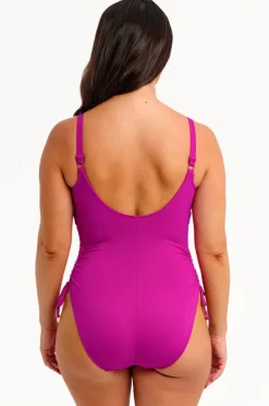 Beach Waves F Cup Twist Front One Piece