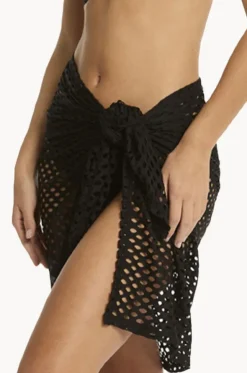 Castaway Mid Length Mesh Wrap