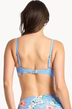 Chilio Twist Front Bralette