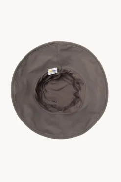 Essential Traveller Hat