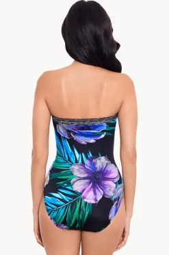 Flora Aura Avanti One Piece