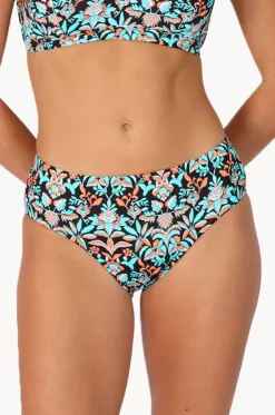 Free Spirit Mid Pant