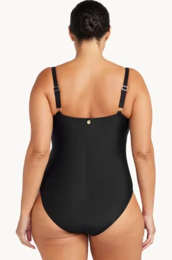 Hayes D/DD Cup One Piece