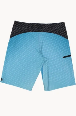 Mens Fluid Pro Boardshort