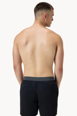 Mens The Lookout Solid 16