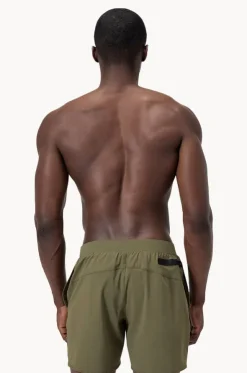 Mens The Lookout Solid 16