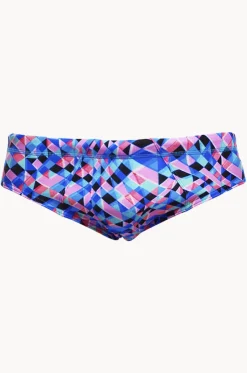 Mens Warp Tour Brief