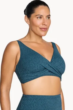 Minque Delacroix Cross Front Bra
