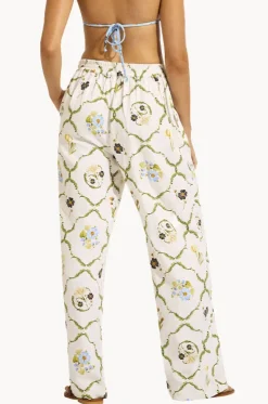 Modern Romance Tailored Wide Leg Pant