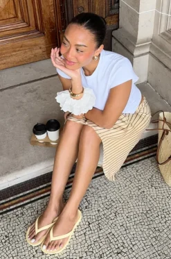 Plain Arch Support Thongs