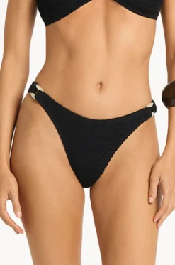 Recycled Ring Scene Brief