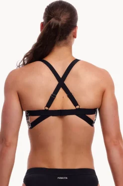 Snow White DD/E Cup Hold Steady Crop