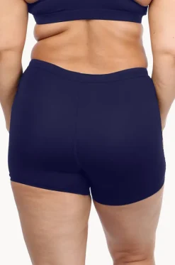 Sports Mid Short