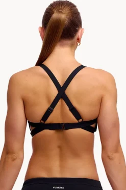 Up Down DD/E Cup Hold Steady Crop