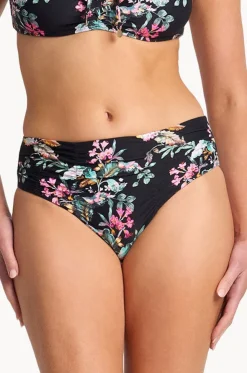 Viola Ruched Mid Rise Pant