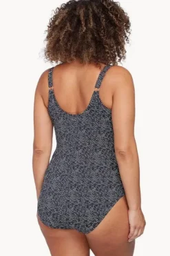 Zig Zag Delacroix One Piece